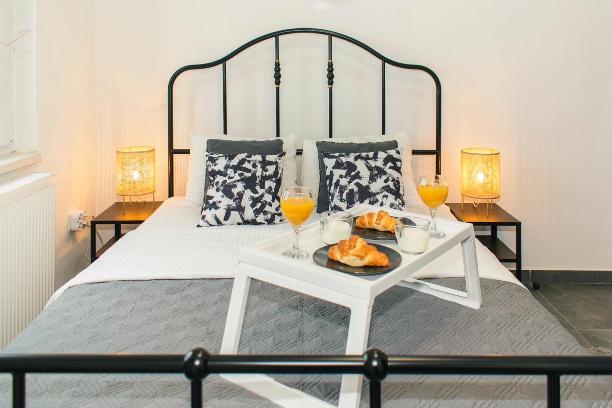 Goodlife Studio Apartment Pozega Εξωτερικό φωτογραφία
